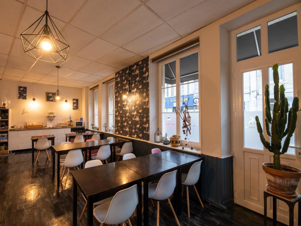 Logis Hotel Au Croissant Buzançais Dış mekan fotoğraf